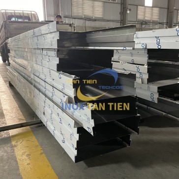 Tại sao nên sử dụng ốp thang máy inox ?