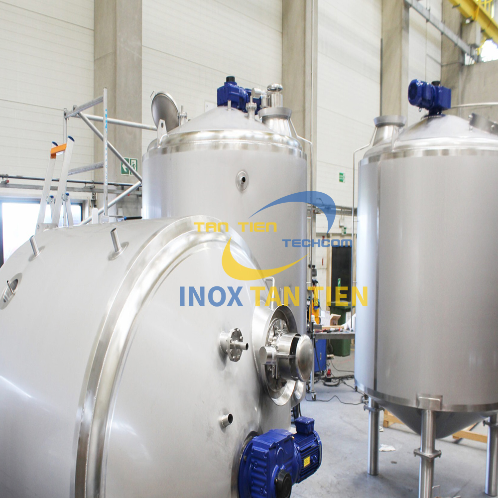 Gia c&ocirc;ng bồn inox 304 tại H&agrave; Nội