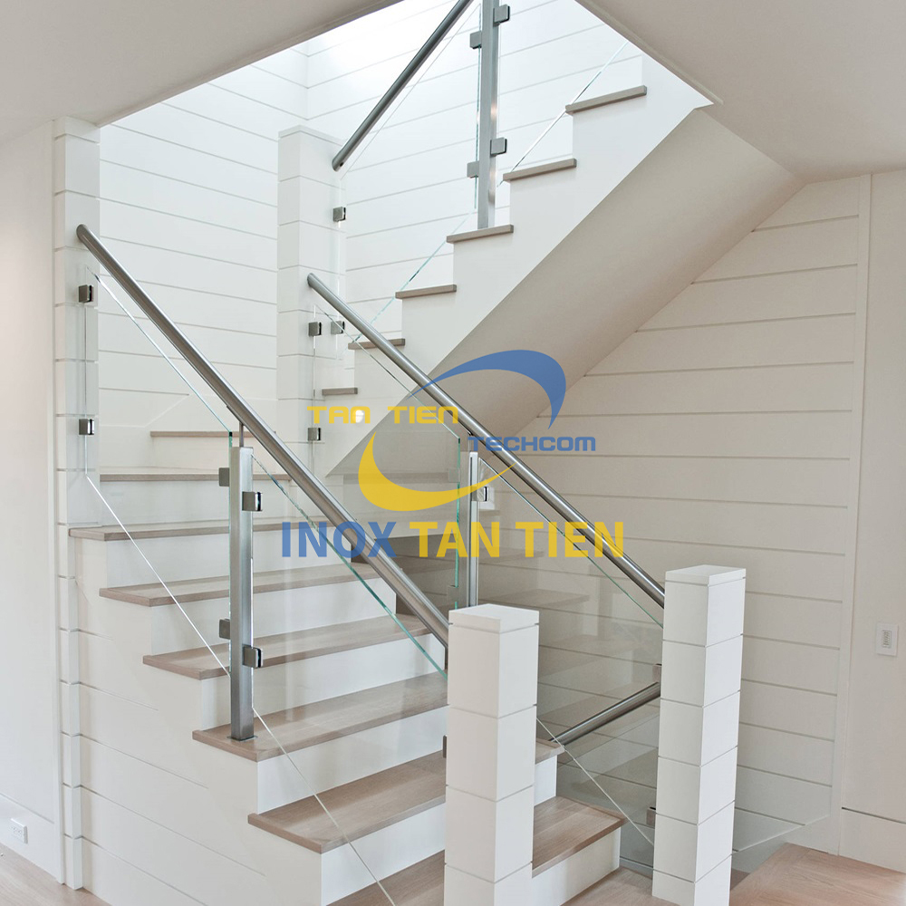 tay vịn cầu thang inox