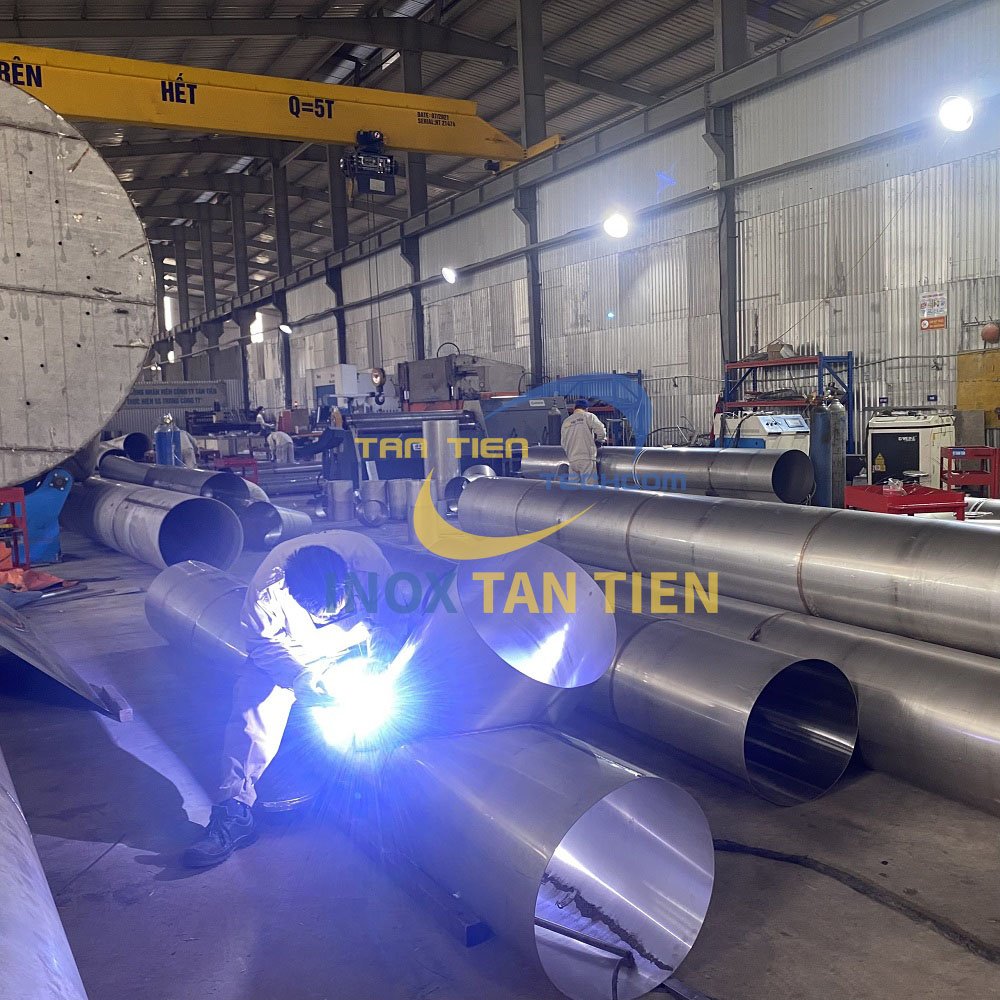 Ống inox tr&ograve;n dạng h&agrave;n