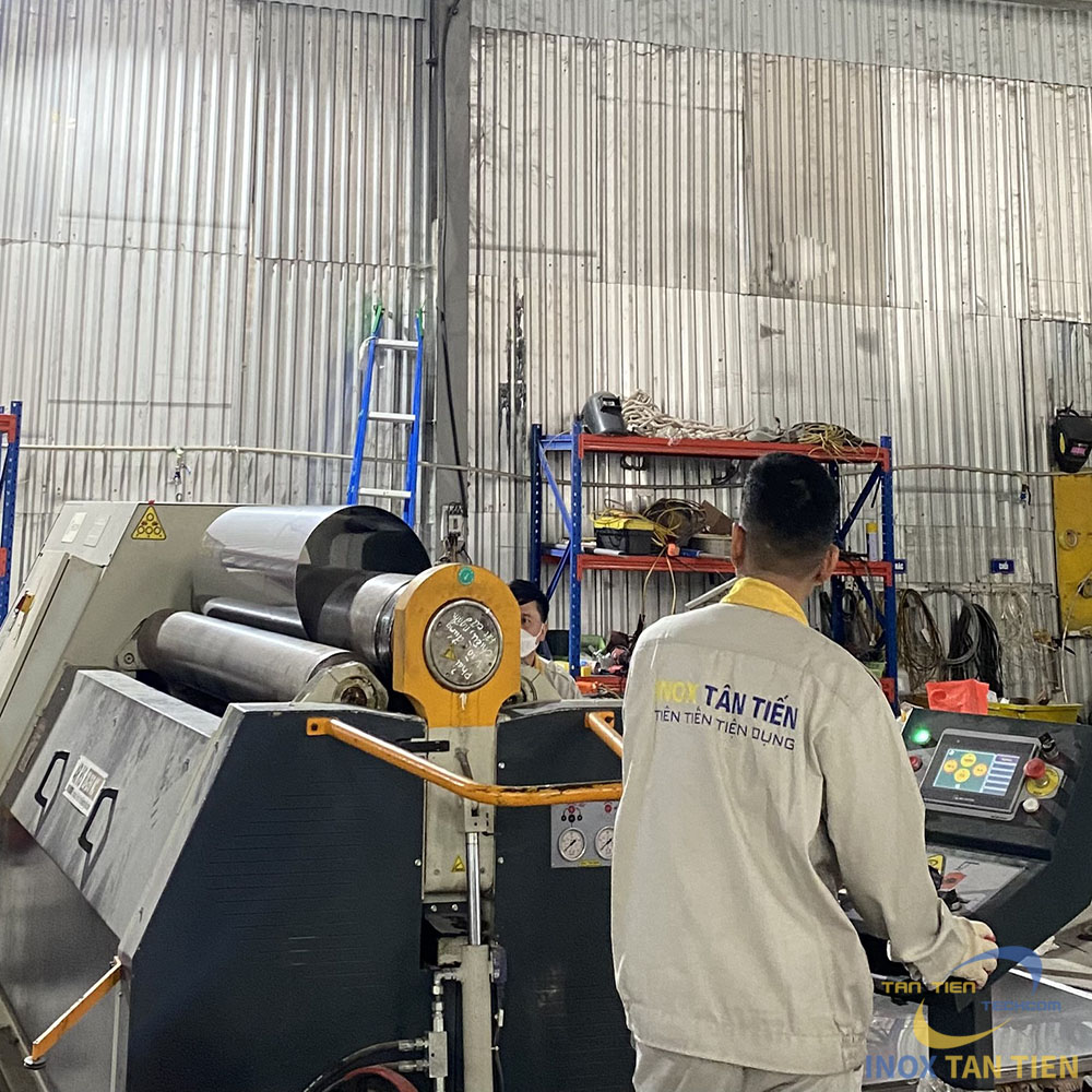 Lốc ống xả r&aacute;c inox 