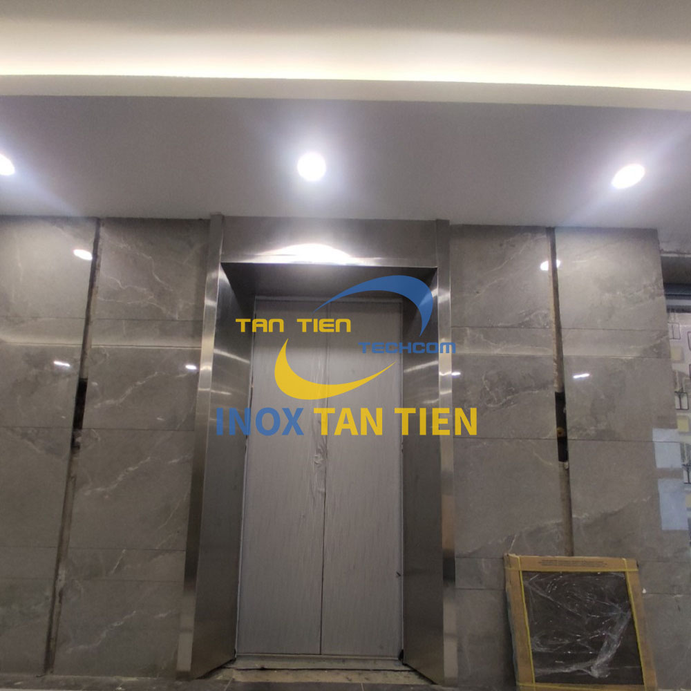 Ốp thang m&aacute;y inox 