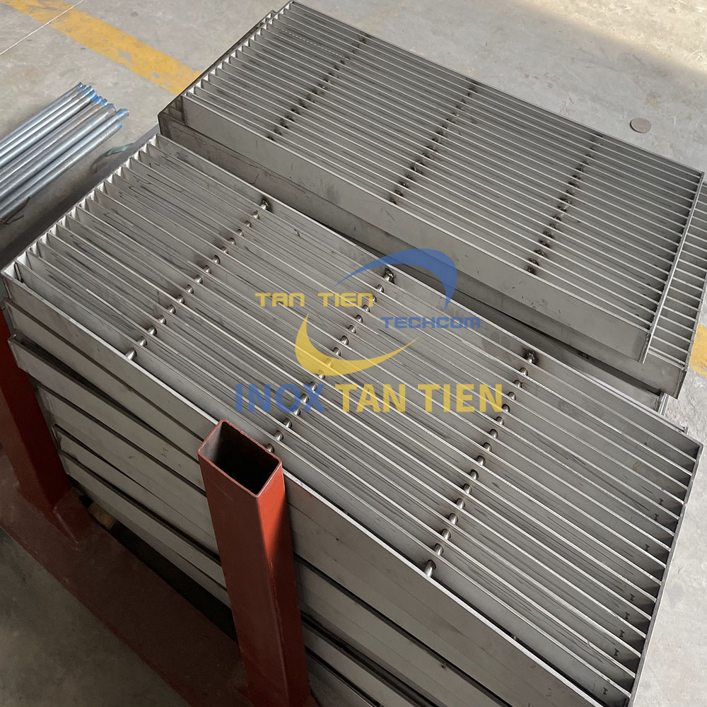 Tấm grating inox c&ocirc;ng nghiệp 